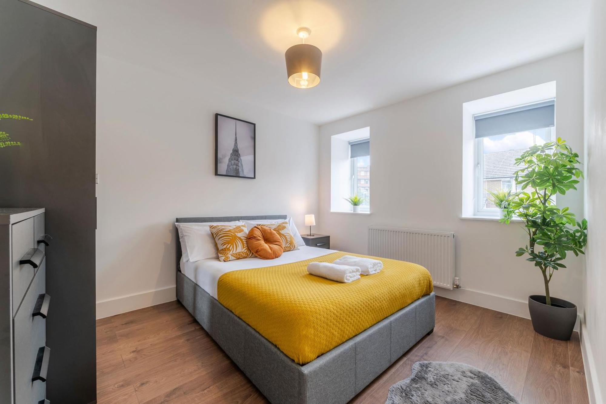 The Perfect Stay London, Home With 2 Bedrooms 1 Bath - Battersea, Vauxhall And Nine Elms ภายนอก รูปภาพ